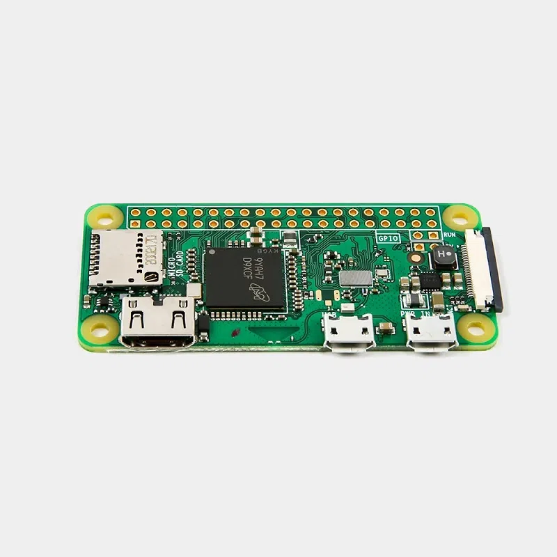Raspberry Pi Zero V1.3 Carte Raspberry Pi Zero v1.3 vue de dessus avec ports mini-HDMI et micro-USB