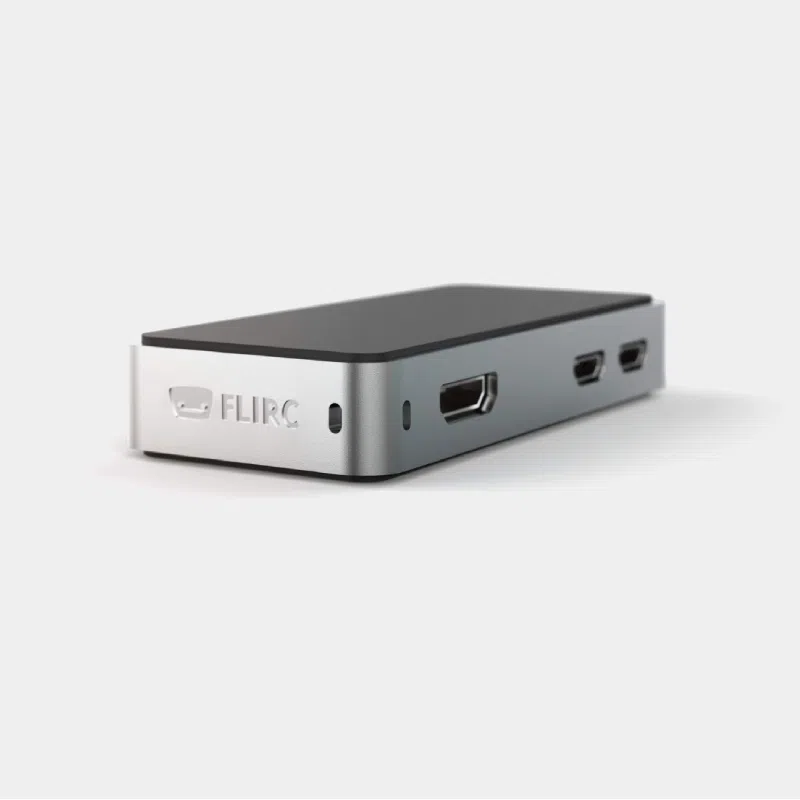 Boîtier Flirc aluminium pour Raspberry Pi Zero avec logo FLIRC et ports mini-HDMI, USB-C visibles