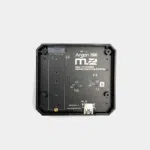 Extension SSD M.2 pour ARGON ONE V2 vue de dessous avec son connecteur micro USB et son logo