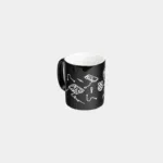Mug officiel Raspberry Pi noir avec illustrations blanches d'accessoires électroniques