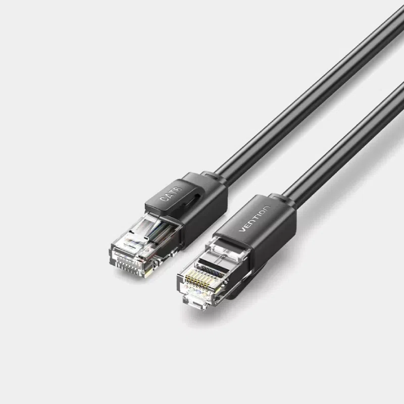 Câble Ethernet RJ45 catégorie 6 noir avec connecteurs aux deux extrémités