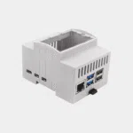 Boîtier rail DIN pour Raspberry Pi 5 fixé sur un profilé, ports Ethernet et USB visibles
