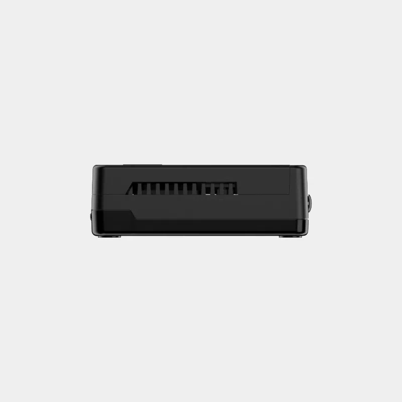 Boîtier Argon ONE V5 pour Raspberry Pi 5 2 Boîtier Argon One V5 vu de profil avec ses fentes de ventilation latérales