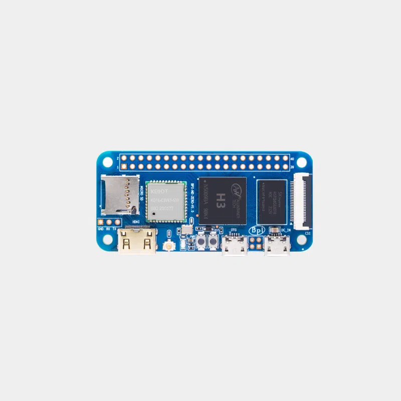 Banana Pi BPI-M2 Zero vu de dessus avec lecteur de carte SD, module sans fil et port HDMI