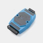 Contrôleur d'entrées et sorties LoRaWAN Dragino LT-22222-L bleu, vu de trois quarts