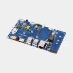 IO Board avec PoE pour Raspberry Pi Compute Module 5, carte bleue vue de trois quarts