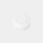 Bouton connecté Zigbee Sonoff blanc et rond, vu de dessus avec sa touche centrale
