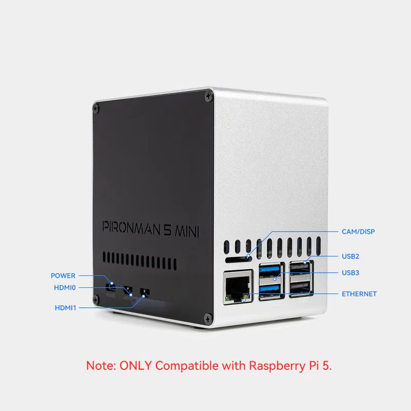 Boîtier PIRONMAN 5 MINI, boîtier argenté vu en angle avec ports USB, HDMI et Ethernet annotés