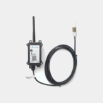 Capteur Dragino S31 noir vu de face avec antenne, LED et étiquette QR code