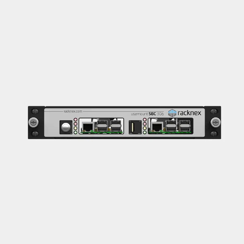 Kit de montage en rack Racknex vu de face avec ports Ethernet et USB en façade